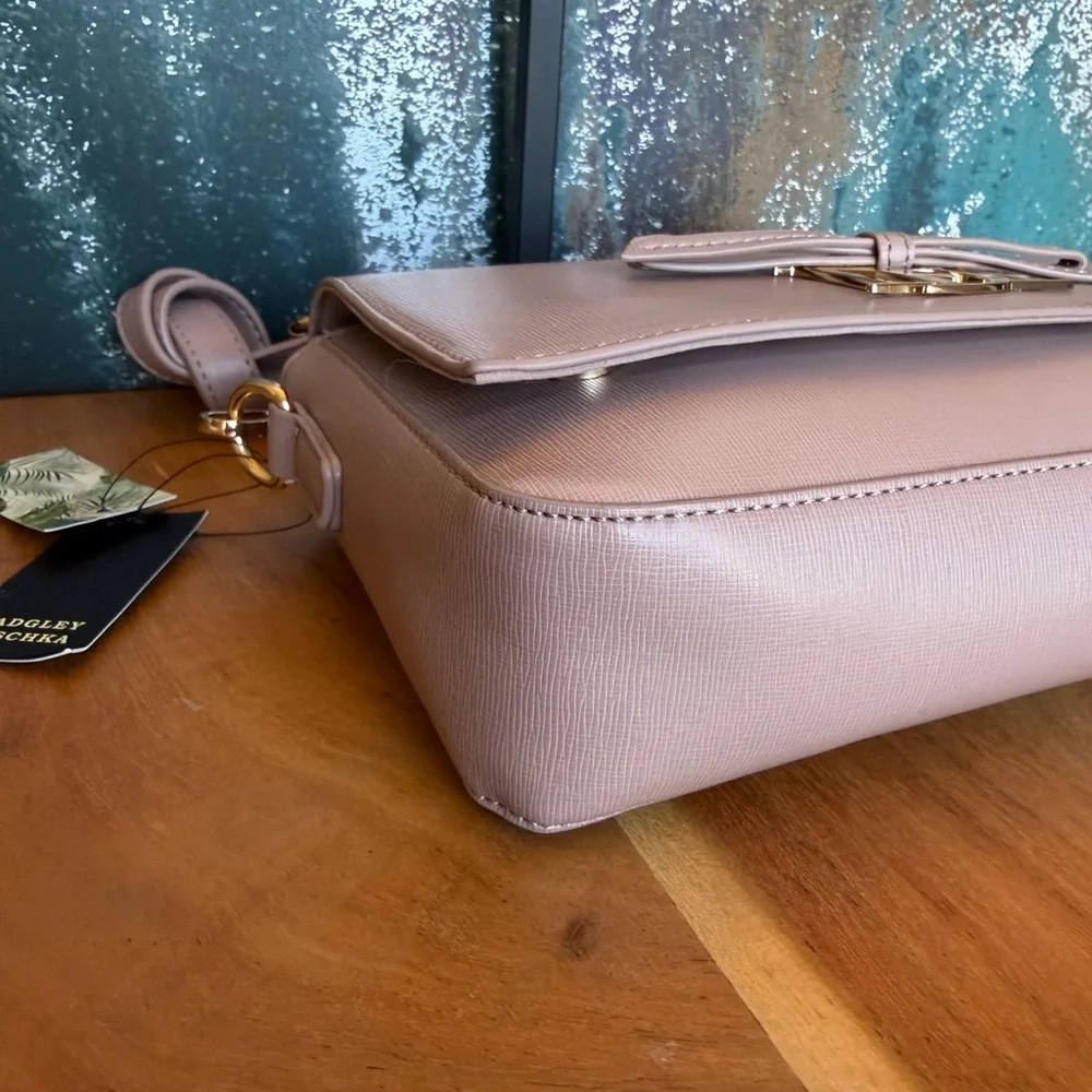 Badgley Mischka Glam Bow Crossbody‎ Clutch Vegan Leather Blush/Tan NWT